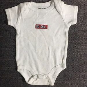 NO CHILL Newborn’s Onesie BODYSUIT
